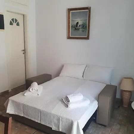Callisto House 5 *